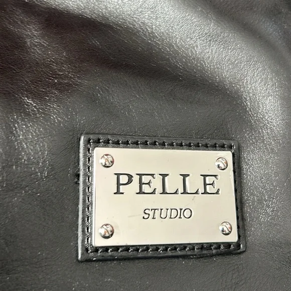 Pelle Studio purse